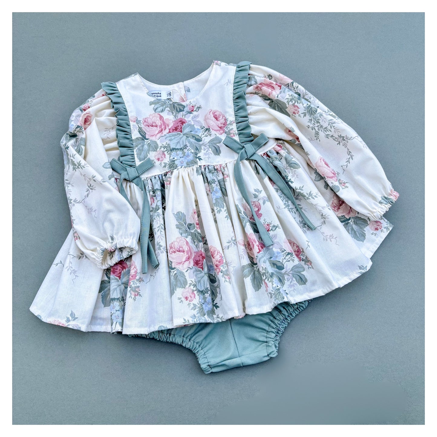 DAISY Two Piece