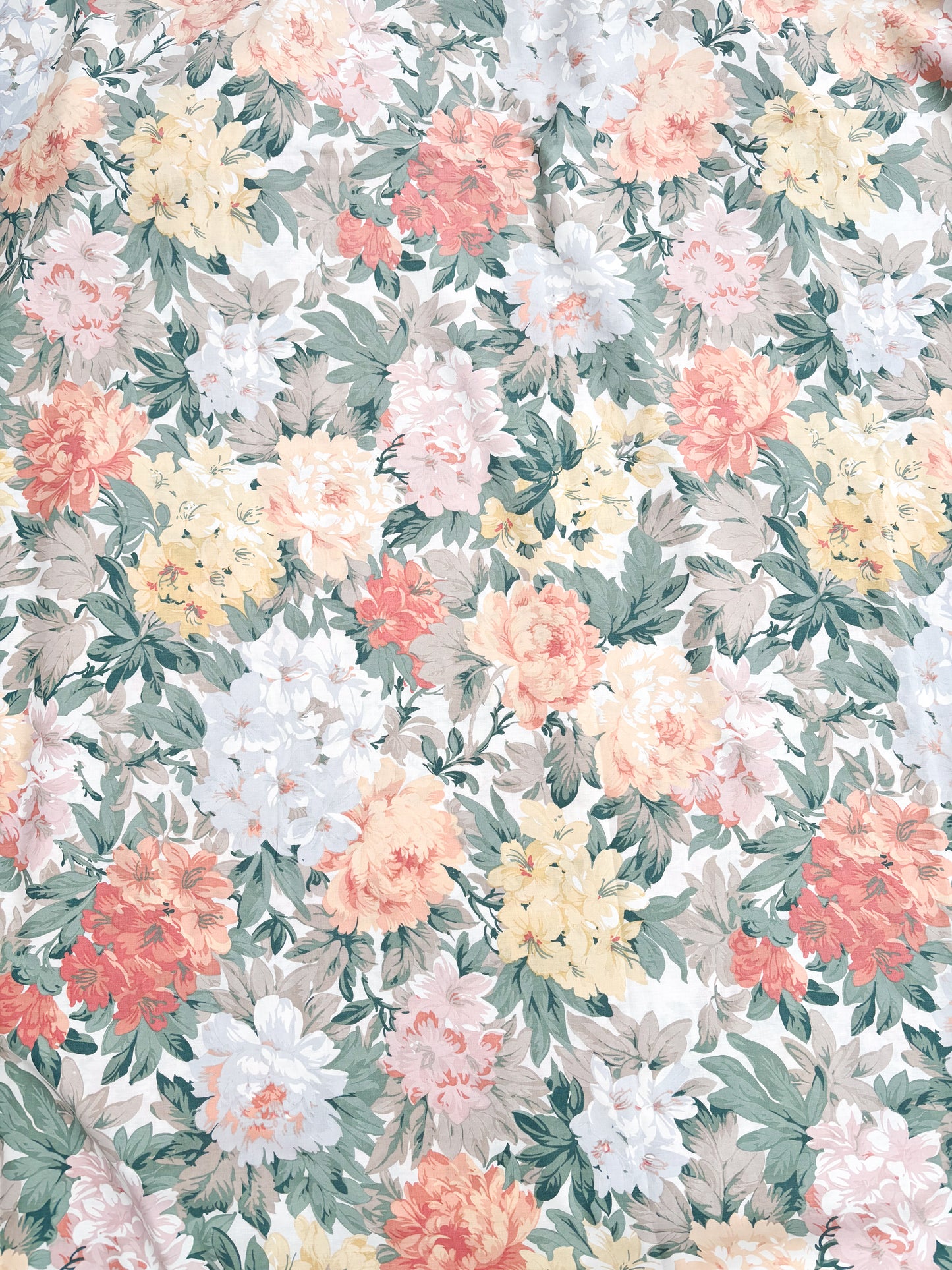 Peach & green floral