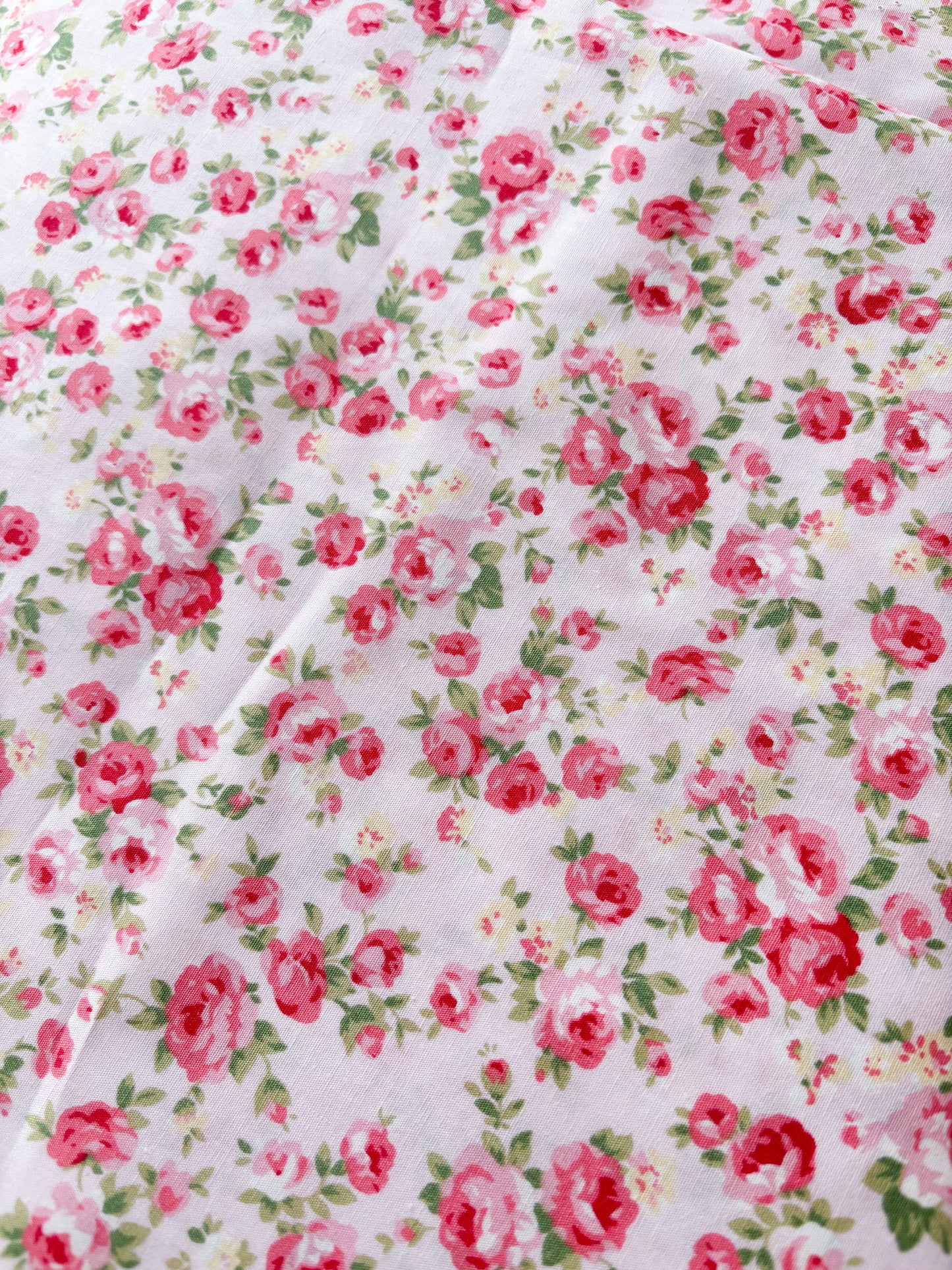 Pink roses (up to 4-5 only)