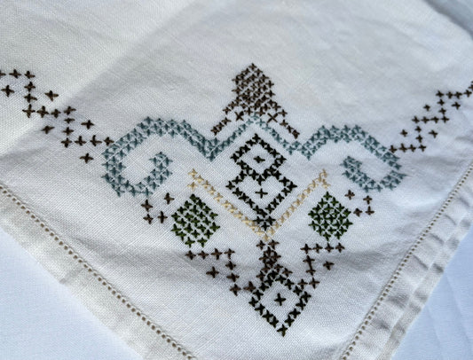 Vintage embroidery add-on