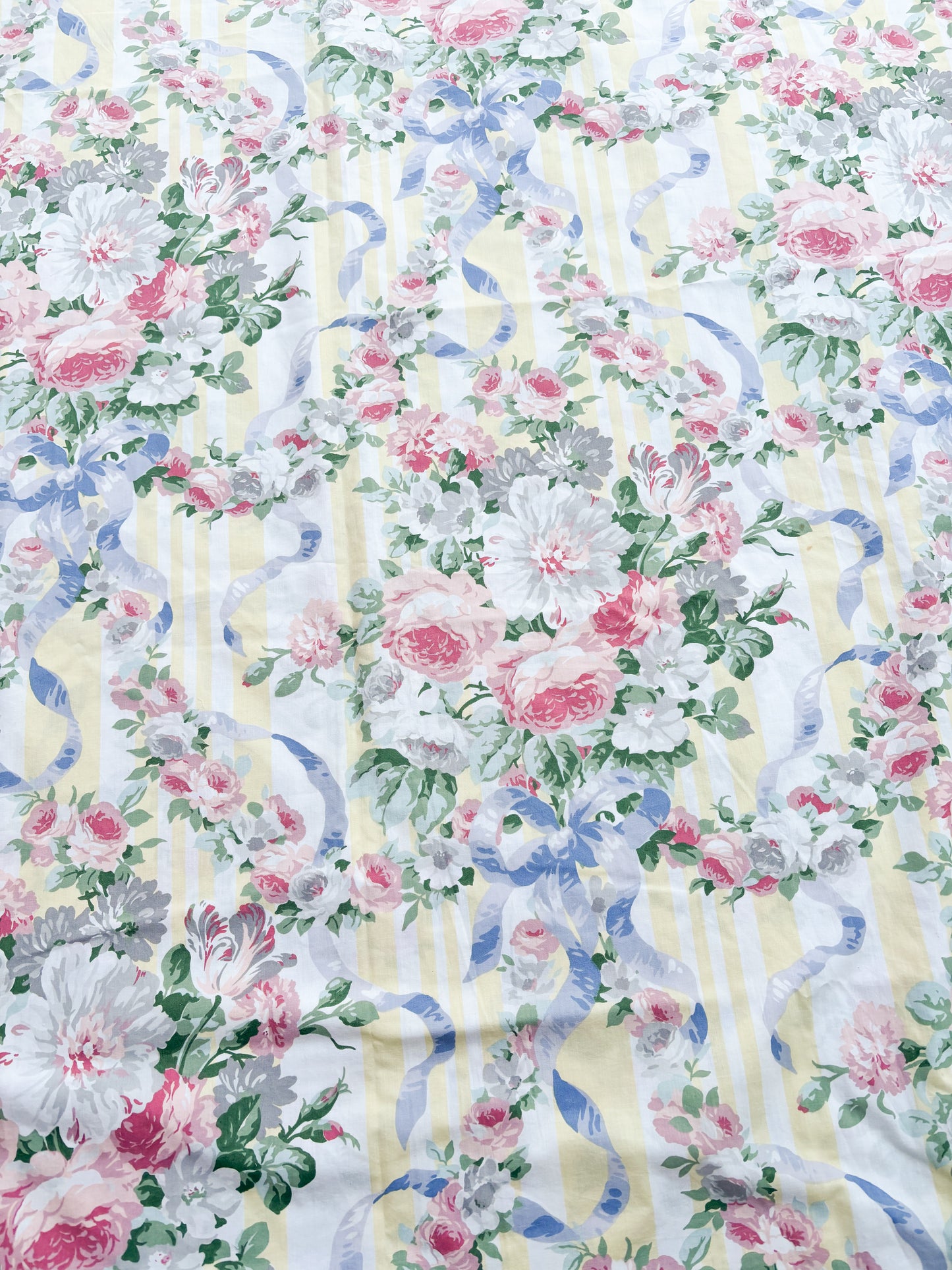 Lemon & pink floral (up to 3-4 years only)