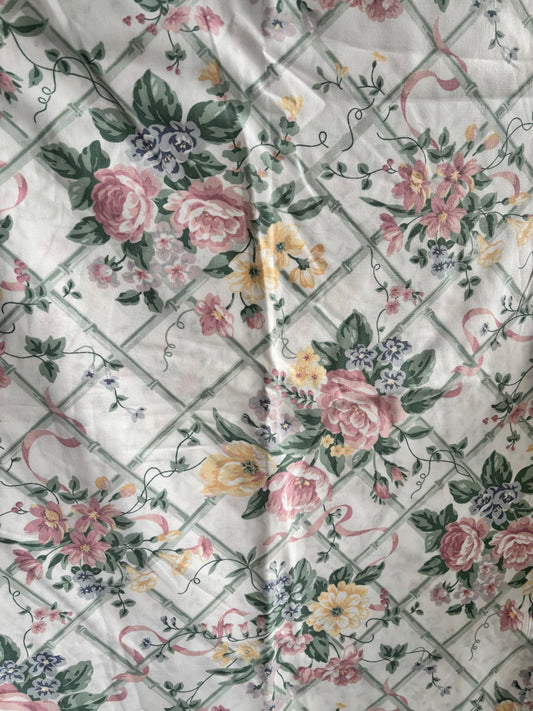 Trellace Floral