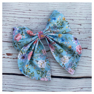 Matching Oversized Hairbow (clip or bobble)